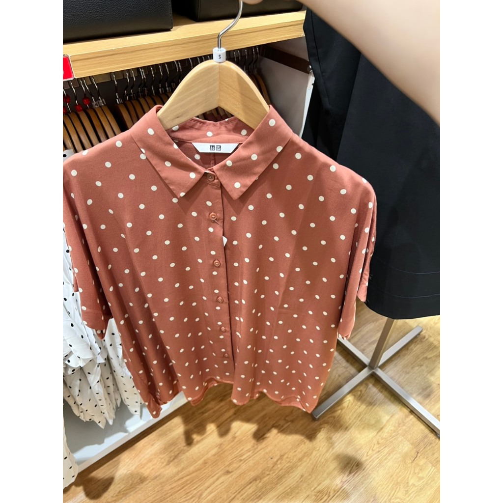 Áo sơ mi nữ chấm bi rayon