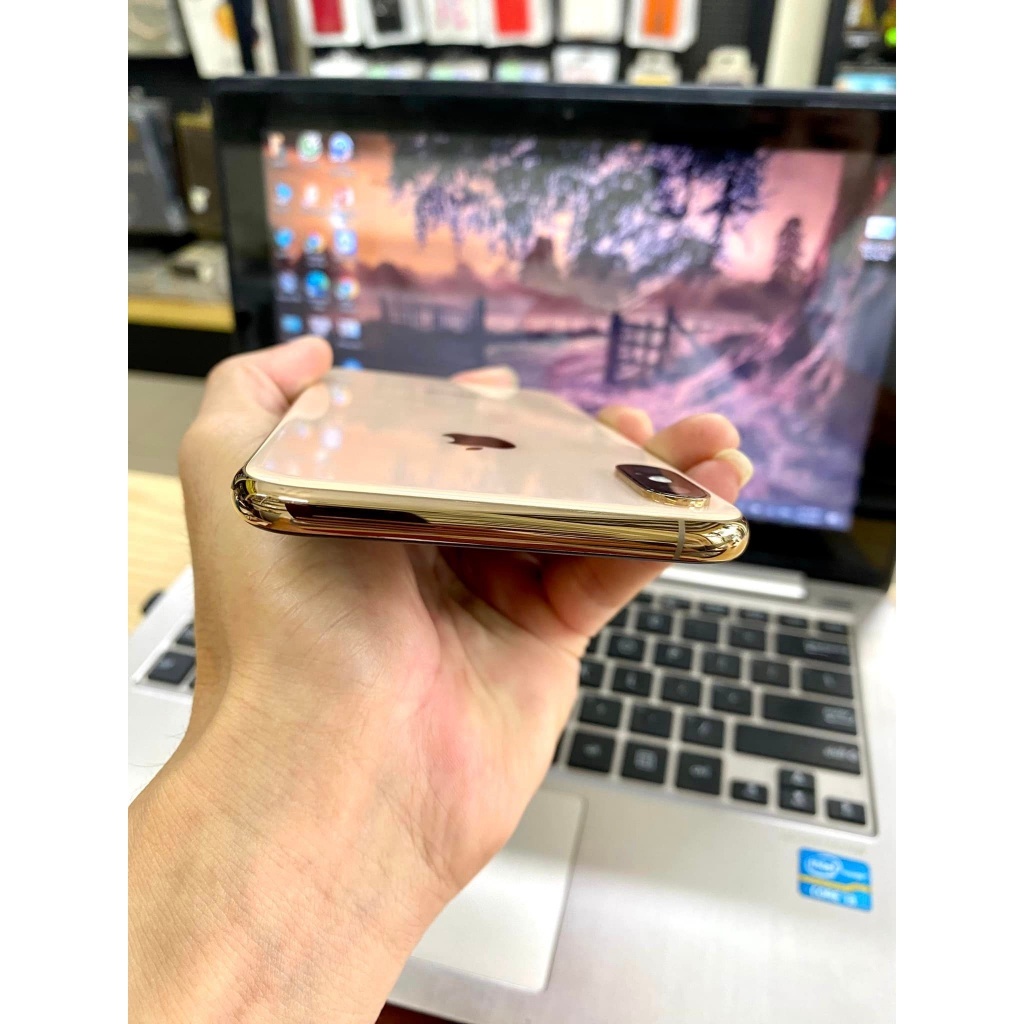 Xs,max 256GB chính hãng, nguyên zin 100_ còn box, đầy đủ phụ kiện tai nghe hàng dựng