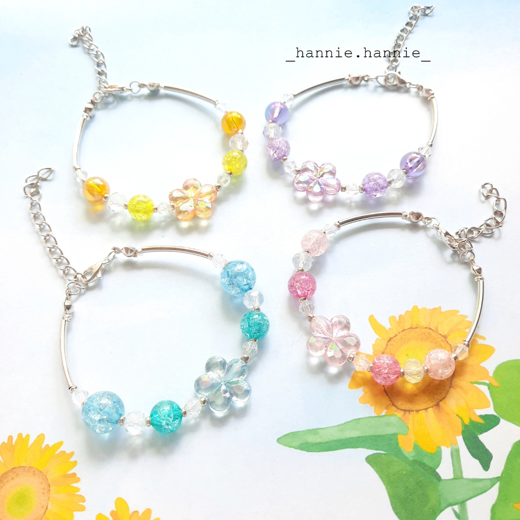 Fleur - Vòng tay hoa hologram đá nứt - Dây đeo tay nữ handmade đơn giản (Cam/Xanh biển/Hồng/Tím)