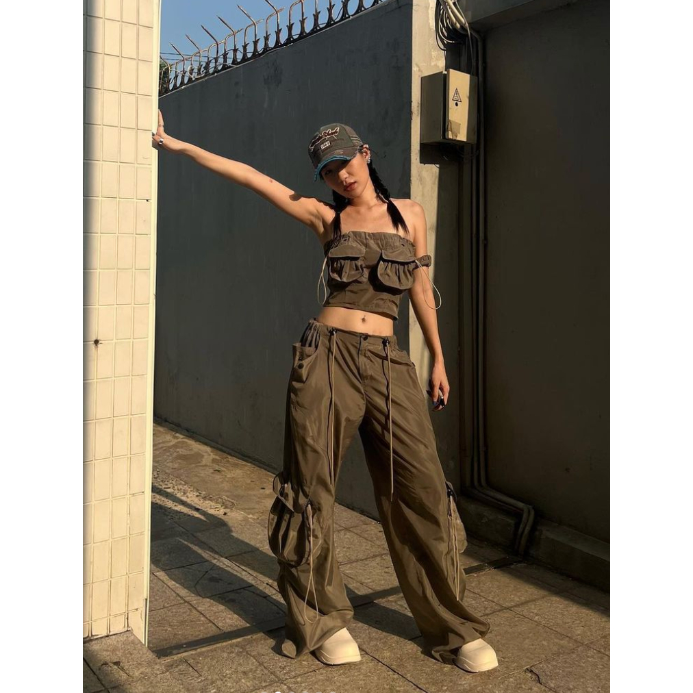 Quần dù rêu HeartBurn