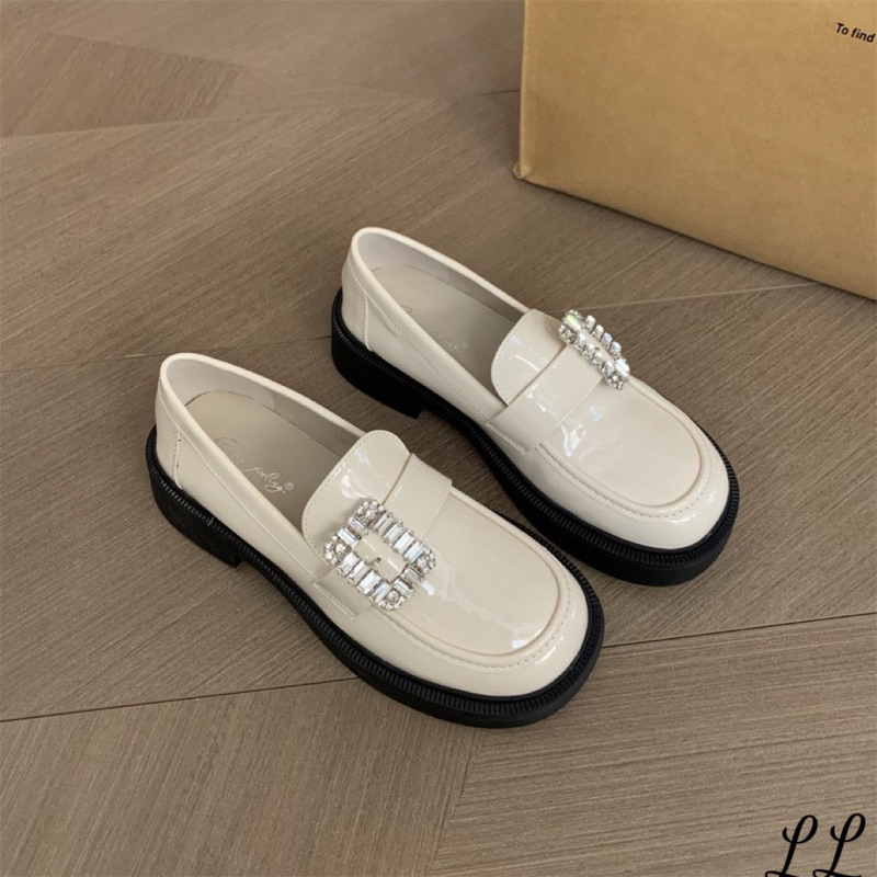 MOCA DA MỀM HÀNG QC