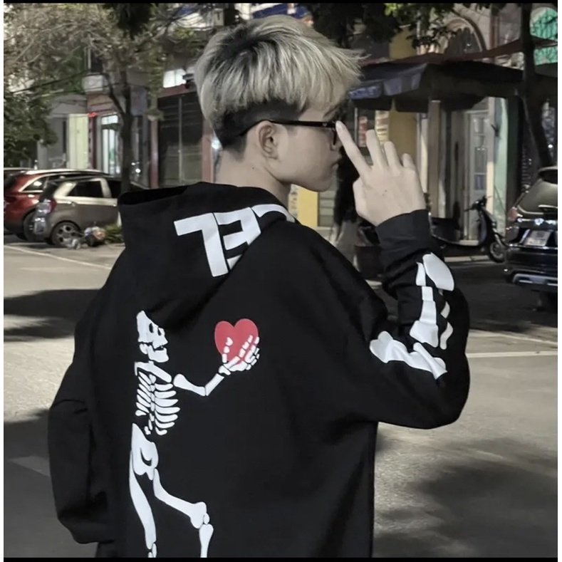 Áo hoodie nỉ nam nữ hình bộ xương cầm trái tim áo nỉ có mũ trùm đầu
