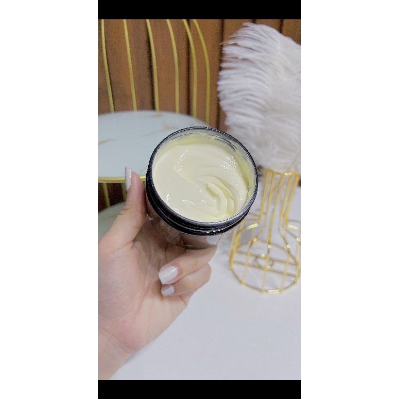 Combo kem body ngày + kem body đêmgiúp da trắng sáng, kể cả da đen.Tặng kích trắng