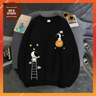 Áo sweater in phi hành gia leo thang siêu xinh