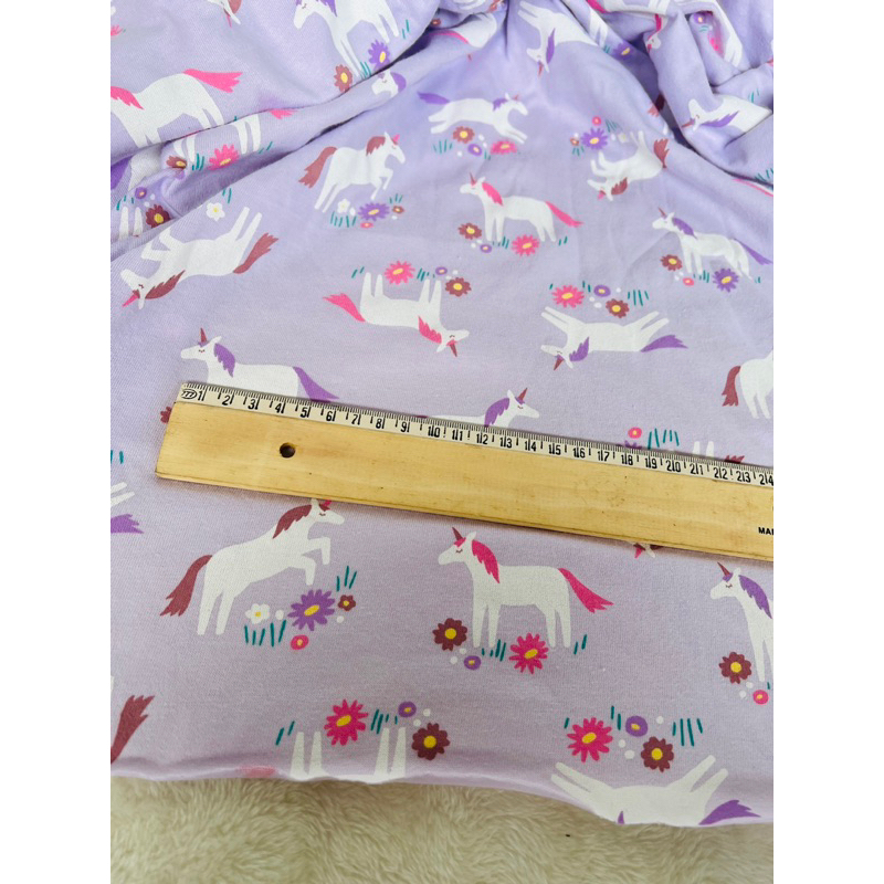 Vải cotton 2c hình ngựa pony nền tím nhạt
