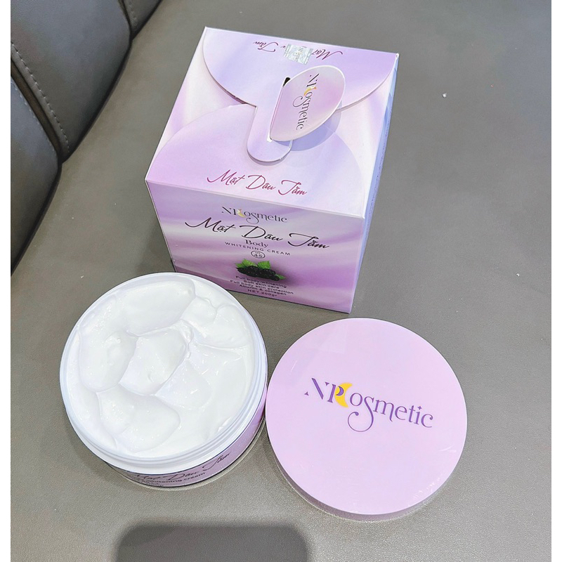 MUA 1 KEM BODY MẬT TẶNG 1 SỮA TẮM TRẮNG