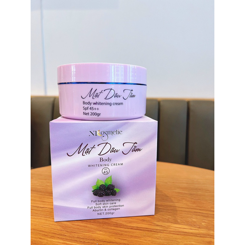 MUA 1 KEM BODY MẬT TẶNG 1 SỮA TẮM TRẮNG