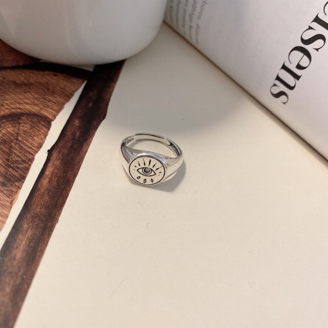Nhẫn bạc SOFF CLUB S925 - Nhẫn tròn dẹt khắc con mắt
