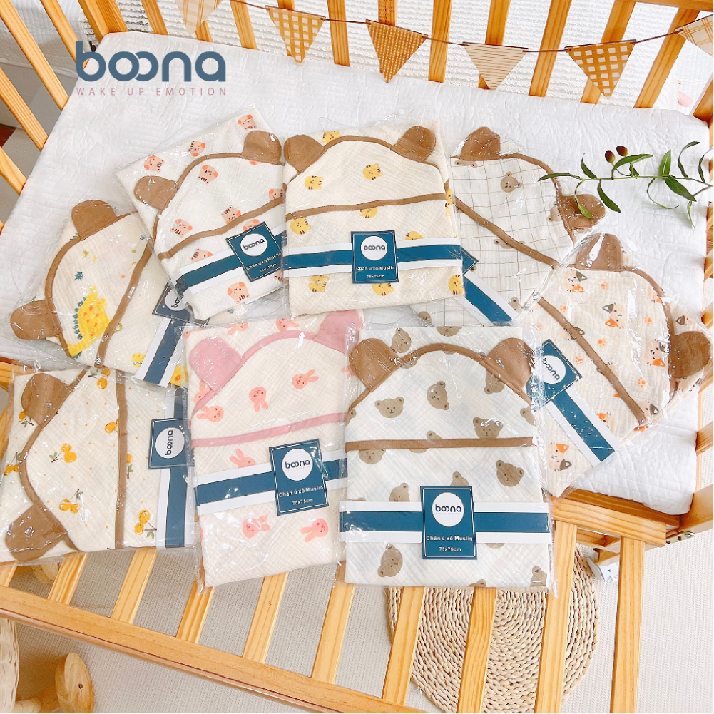 CHĂN Ủ XÔ MUSLIN BOONA 4 LỚP CÓ MŨ - KT 75 X 75CM - HÀNG CHÍNH HÃNG