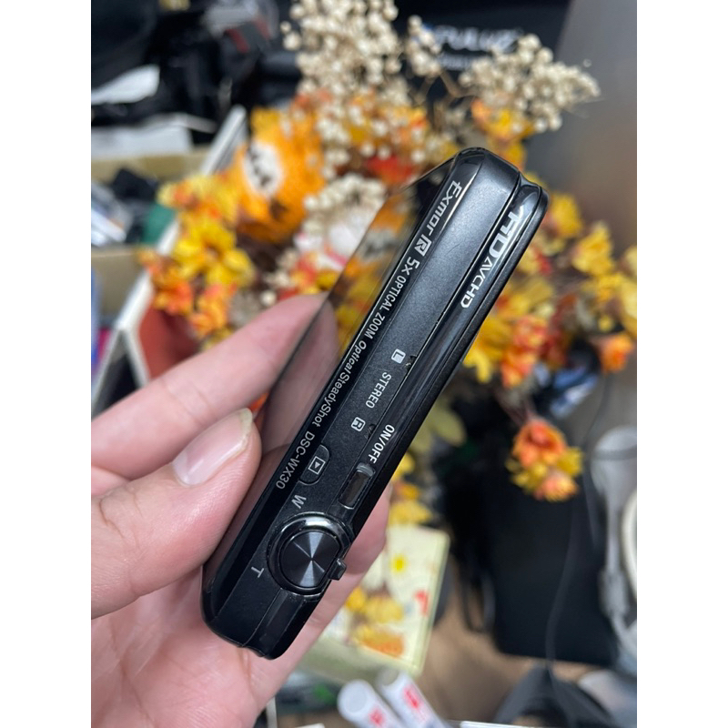 Máy ảnh Sony SyberShot DSC WX30 màn hình cảm ứng