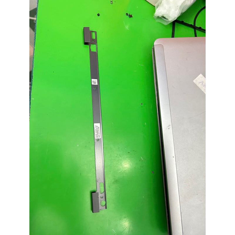 Thanh  che bản lề Laptop Dell E6440 - Bóc máy đẹp