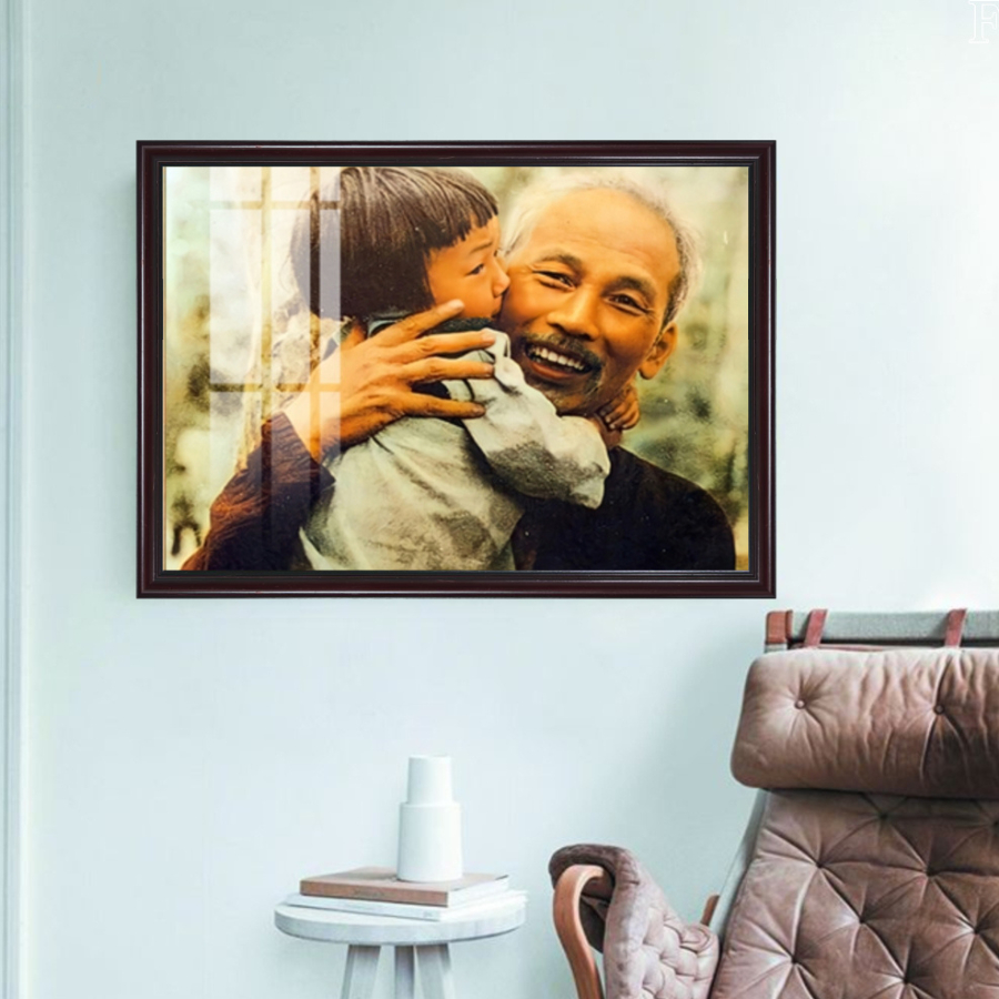Tranh Laminate Tráng Gương Đóng Khung - Treo Tường Bác Hồ Và Thiếu Nhi