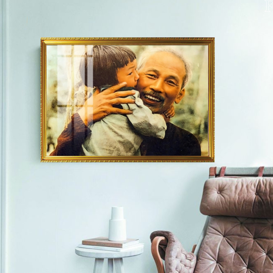 Tranh Laminate Tráng Gương Đóng Khung - Treo Tường Bác Hồ Và Thiếu Nhi