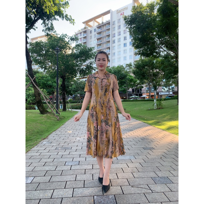 Đầm trung niên thun qua gối phong cách phương tây