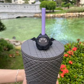 LY STARBUCKS COLD CUP 24OZ (710ML) PLASTIC GREY JEWEL WITH KITTEN BAT TOPPER [CHÍNH HÃNG]