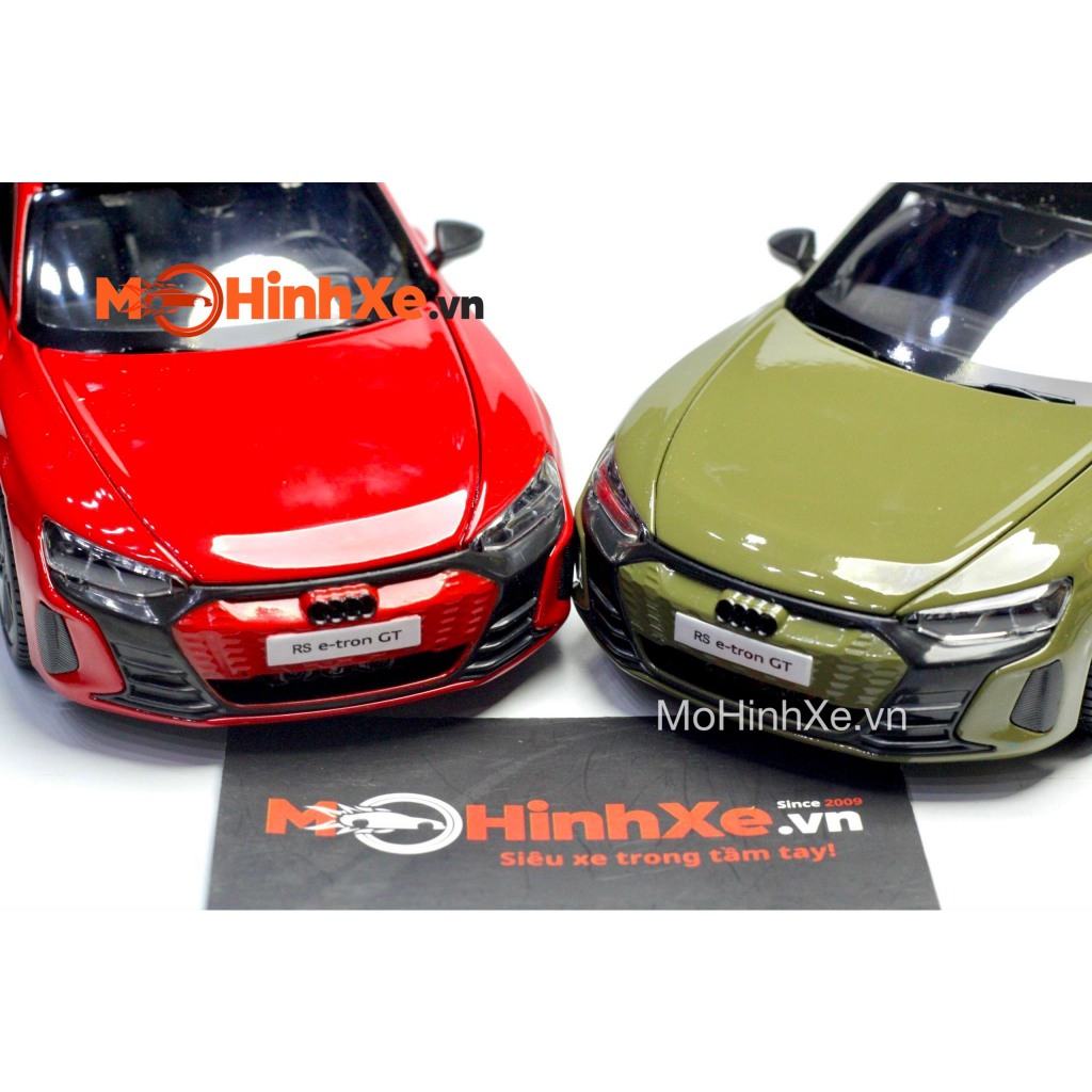 MÔ HÌNH XE 2022 AUDI RS E-TRON GT 1:24 MAISTO