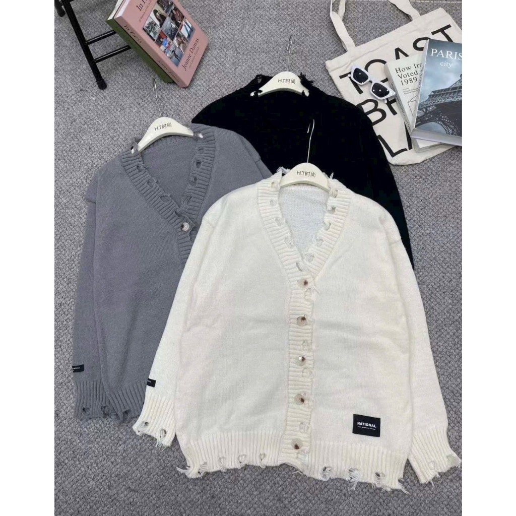 Áo cadigan len rách