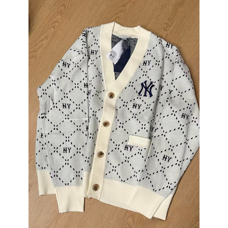 Áo khoác cardigan M.L.B