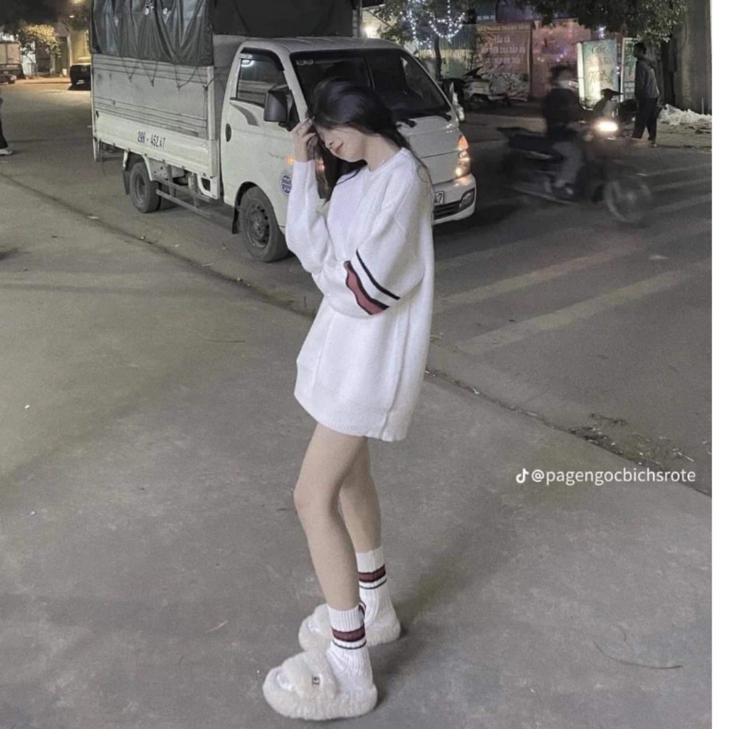 Áo Nỉ Sweater Nữ Form Rộng Vải Nỉ Bông Dày Dặn in VẠCH ĐỎ phong cách Ulzzang HALUSA M1126
