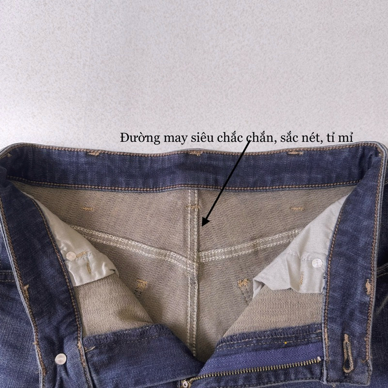 Quần Jeans Nam màu Xanh mài nhạt dáng Straight ống đứng thoải mái Hàn Quốc, co giãn tốt, không bai xù, bên màu