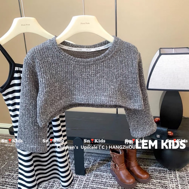 Set váy  sọc 2 dây body kèm áo khoác siêu xinh cho bé gái