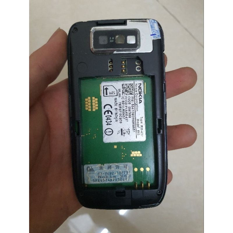 Xác nokia E63