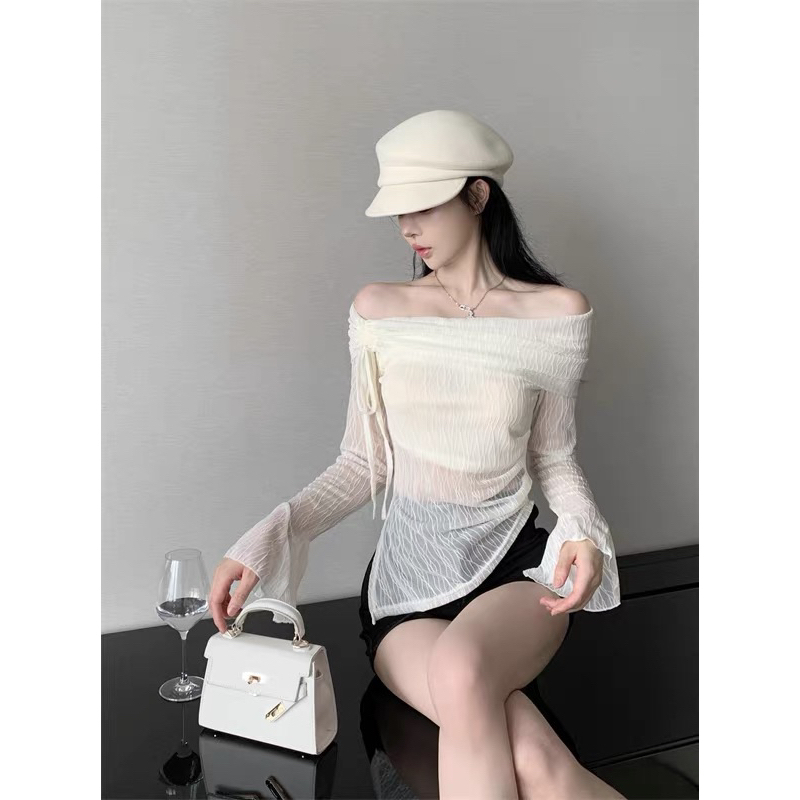 Áo trễ vai dây rút tay loe chất thun lưới sành điệu