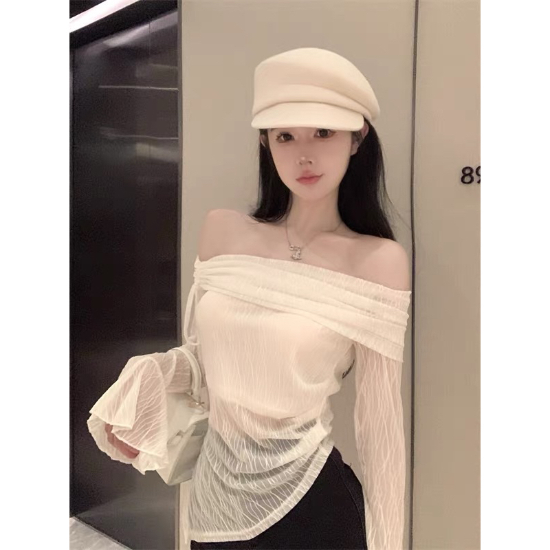 Áo trễ vai dây rút tay loe chất thun lưới sành điệu