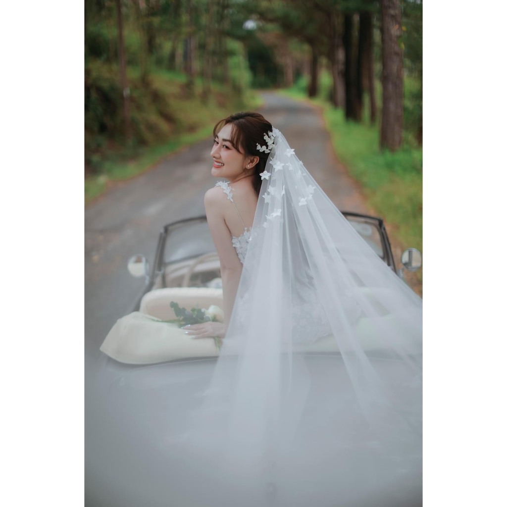 Lúp cô dâu đại lễ dài 3m0 đính hoa