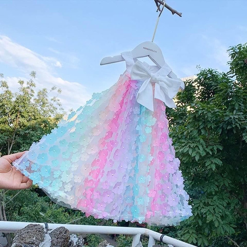 Váy xoè loang cầu vồng hoa nổi kèm cài nơ siêu đẹp cho bé gái