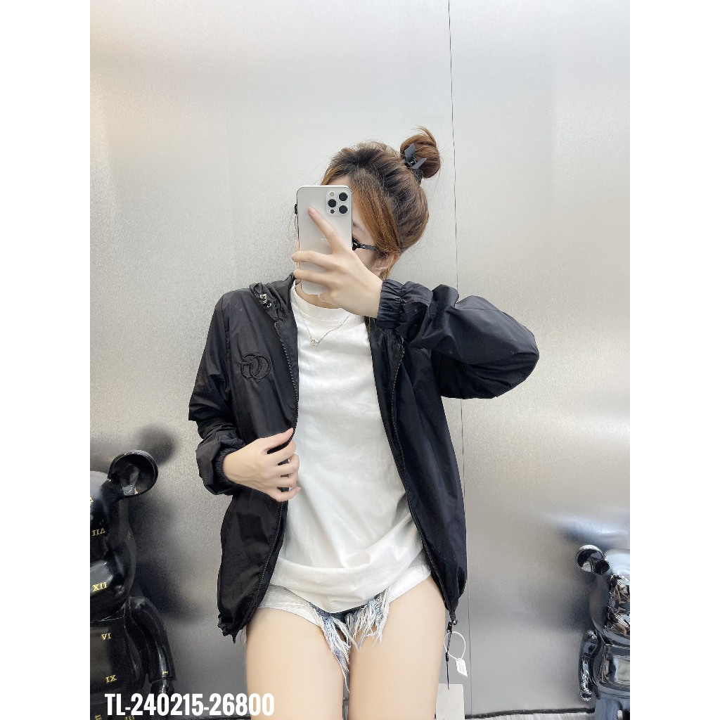 🔥Hot🔥Áo khoác gió GC 2 mặt logo sắt thiết kế hot trend Nam nữ New 2023