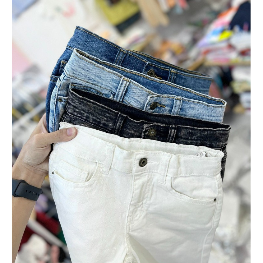 Quần short jean cho bé trai size từ 15kg - 50kg có độ co giãn mềm mịn thoải mái vận động có 4 màu