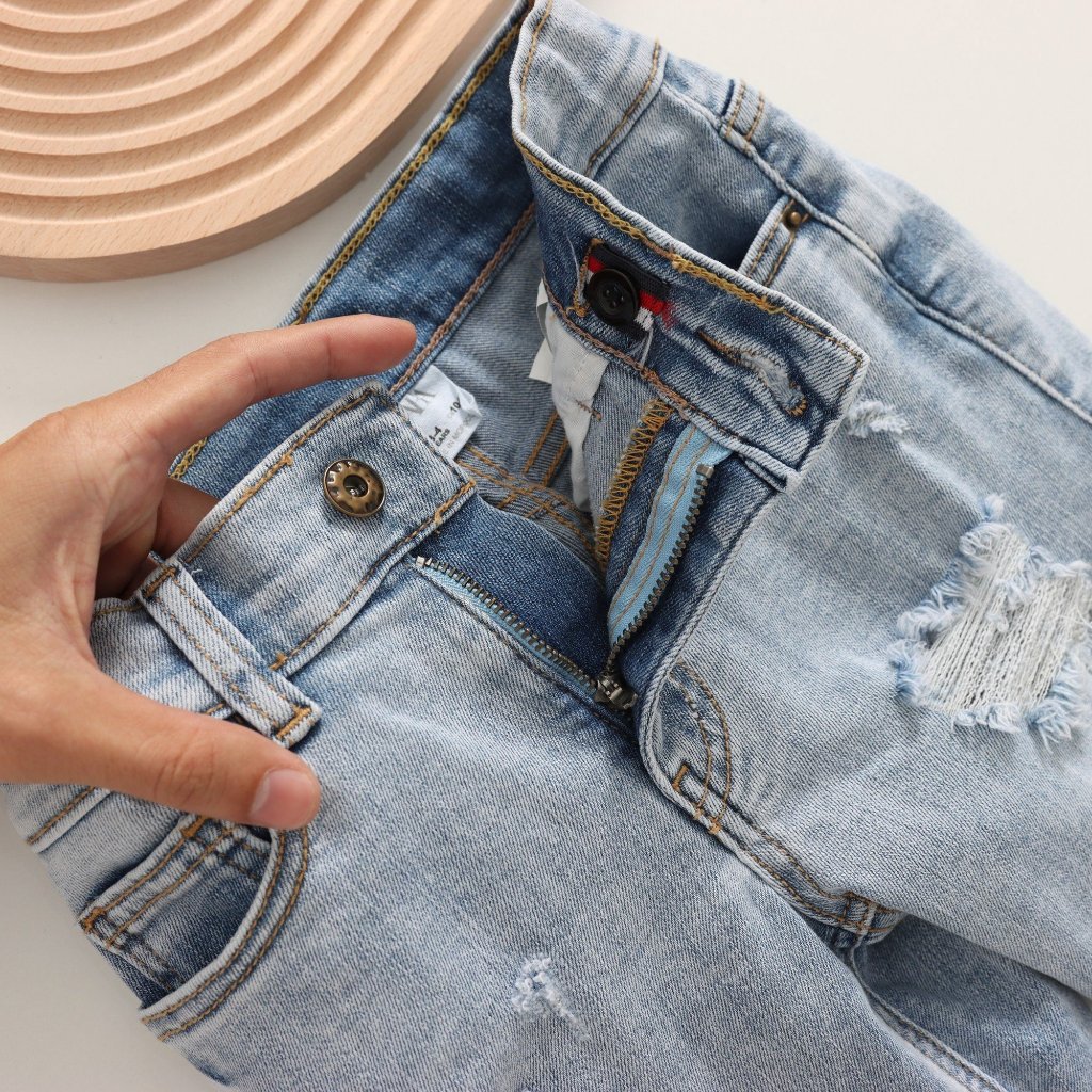 Quần short jean cho bé trai size từ 15kg - 50kg có độ co giãn mềm mịn thoải mái vận động có 4 màu