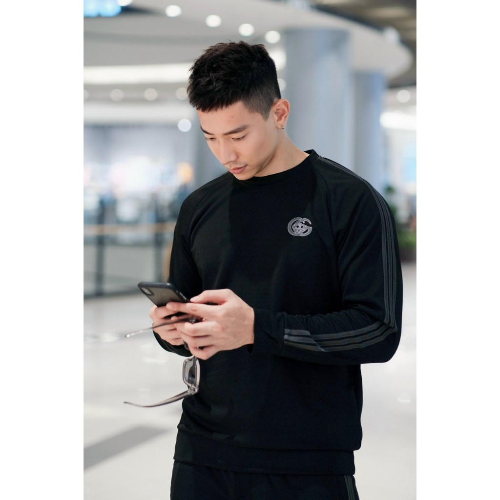 Bộ thu đông nam 3 màu GG sọc áo và quần thêu logo, chất umi dày dặn vận động cực thoải mái, sọc kẻ hai bên lên dáng san