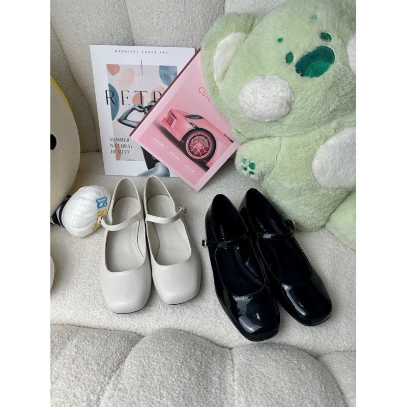 Giày búp bê Cnk đế bệt miệng nông hoạ tiết trơn quai nganh khoá đính ngọc phong cách năng động hàng fullbox