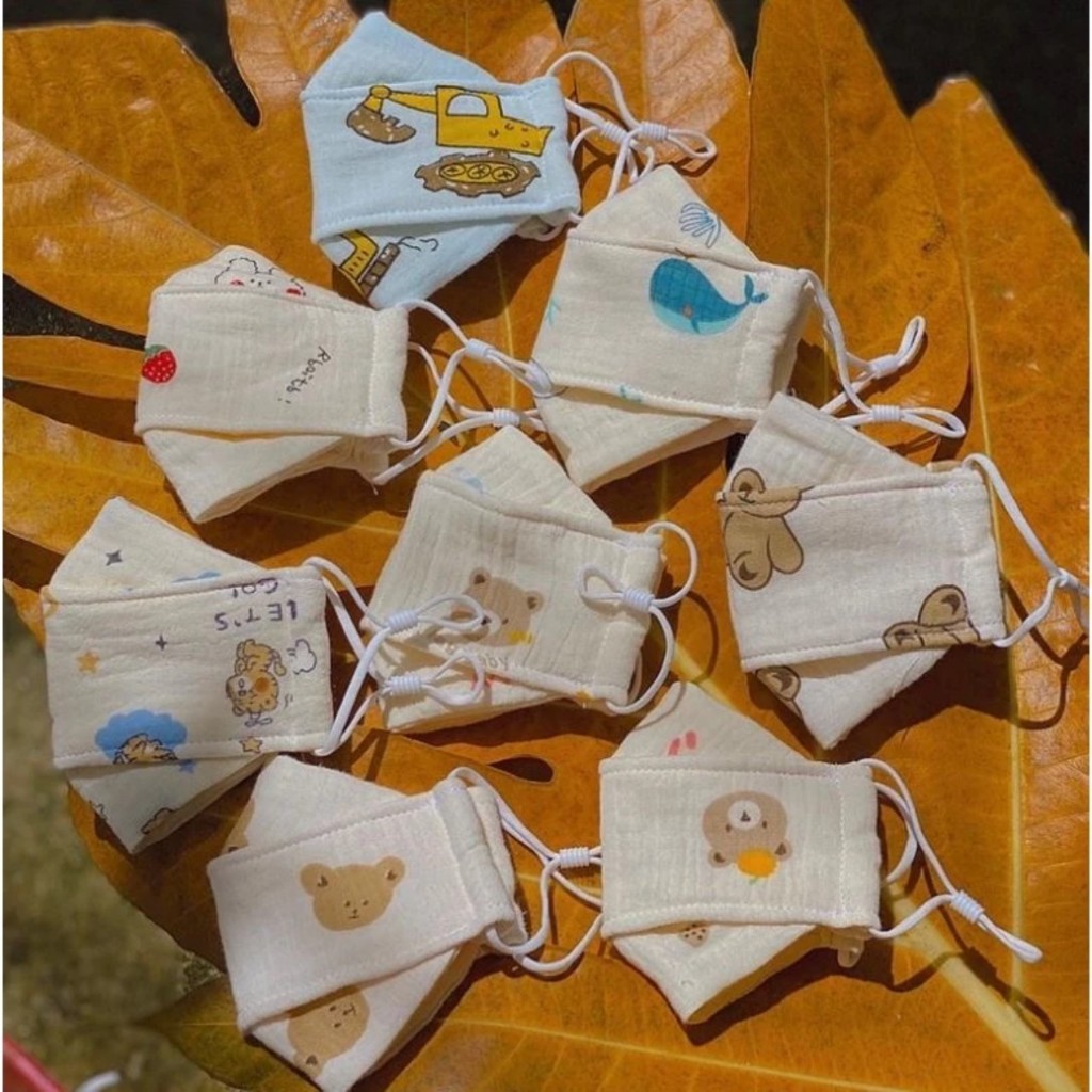 Khẩu trang vải xô muslin organic 3 lớp kháng khuẩn mềm mịn họa tiết xinh cho bé