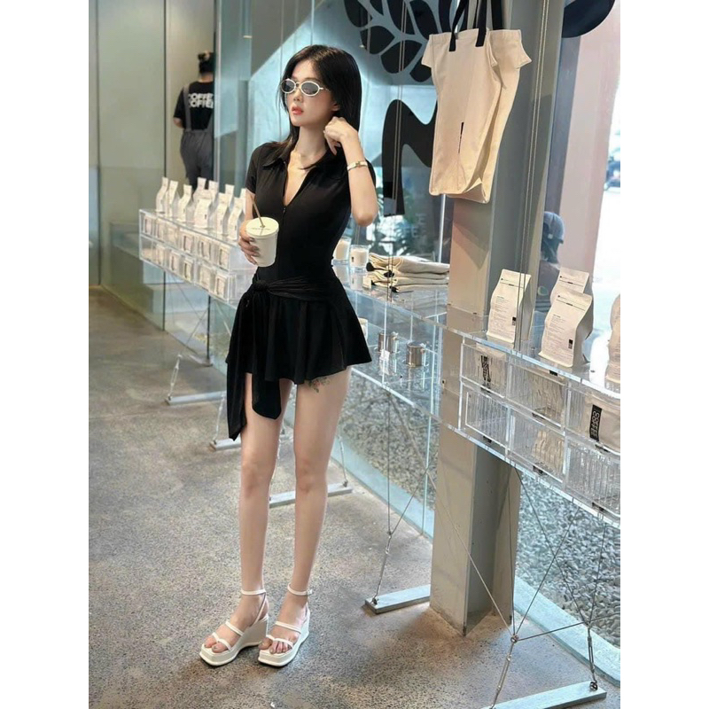 ĐẦM XÒE THỂ THAO TAY NGẮN CÁ TÍNH 2 MÀU đen trắng