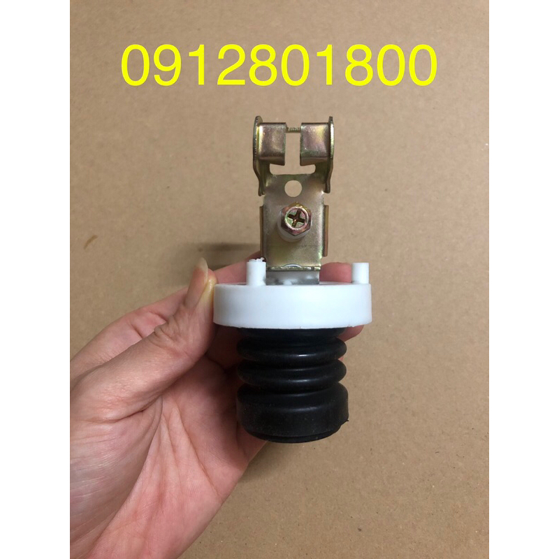 Nấm xả đáy máy giặt liền tay sắt mẫu 2