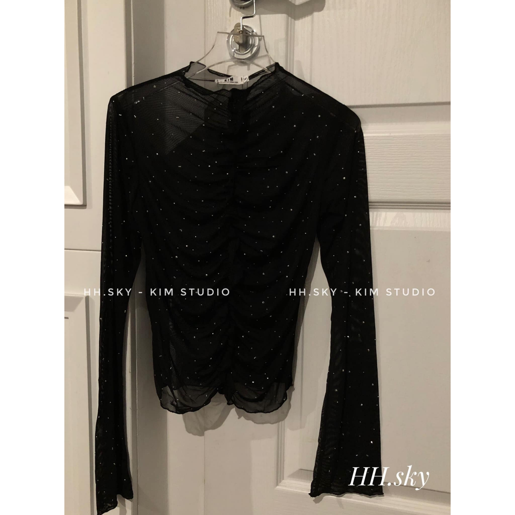 Áo lưới mềm đính đá rúm dài tay