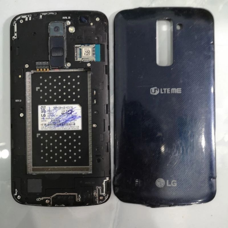 Xác điện thoại  lg K10 F670l