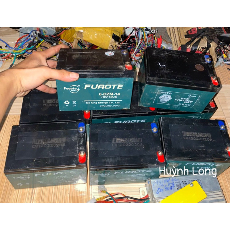 Bình Cũ Xe Điện Đã Qua Máy Test Kiểm Tra Trên 12v