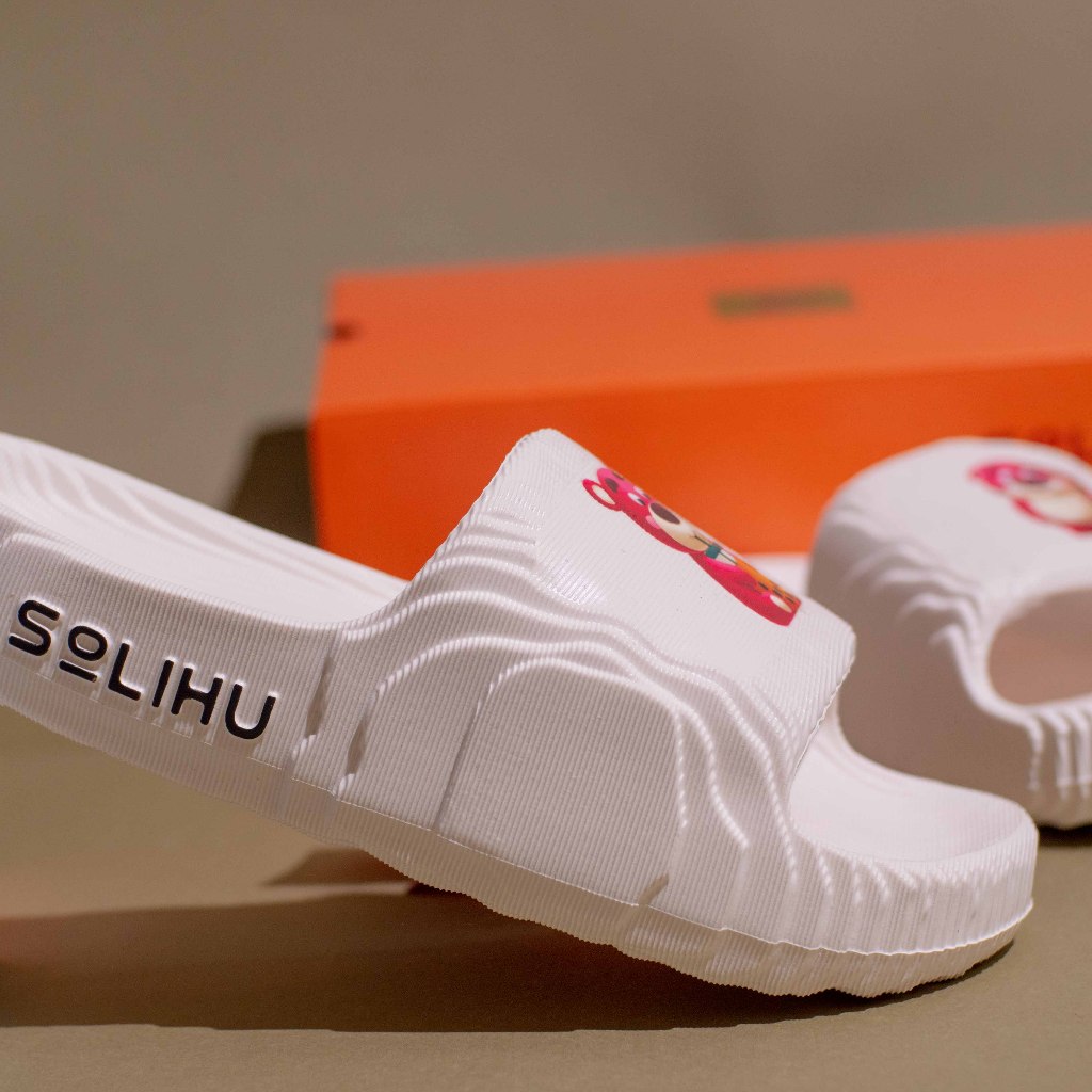 Dép đúc Solihu cao cấp - Gấu dâu Lotso xinh xắn
