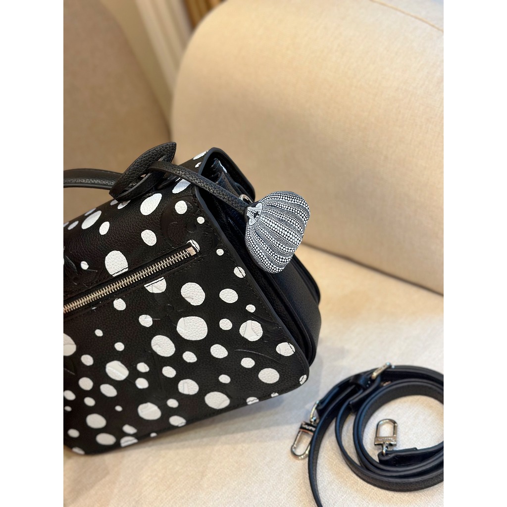 TÚI LV METIS CHẤM BI SZ24