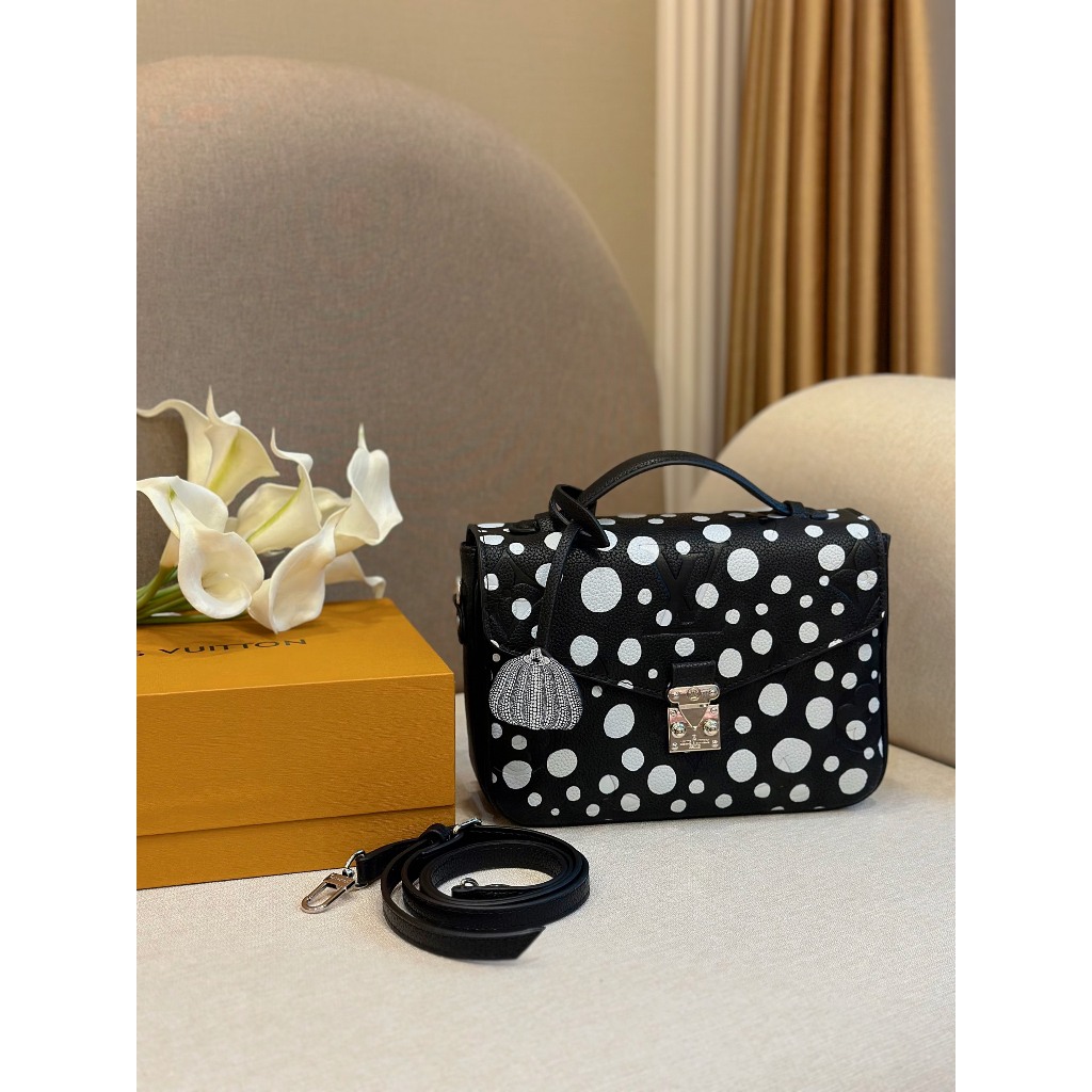 TÚI LV METIS CHẤM BI SZ24