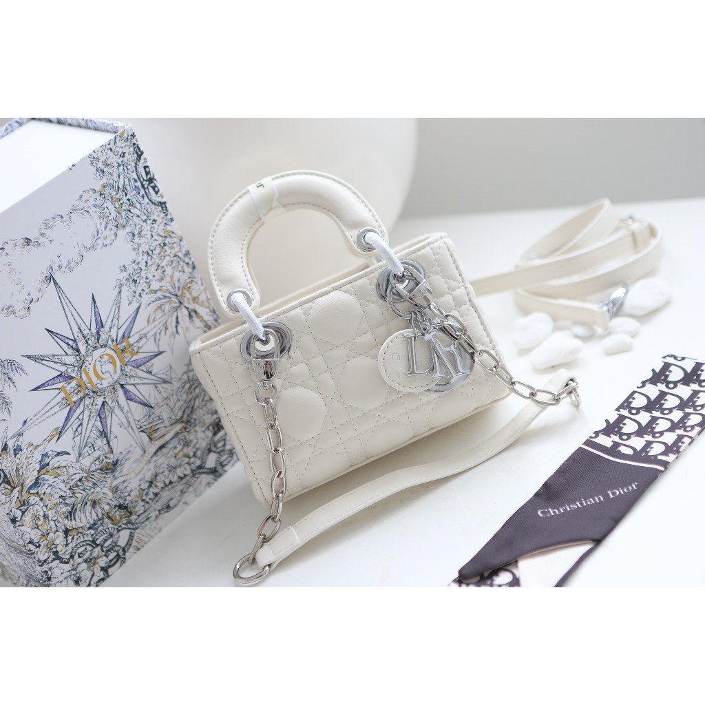 TÚI CD LADY JOY SZ18 TAG BẠC