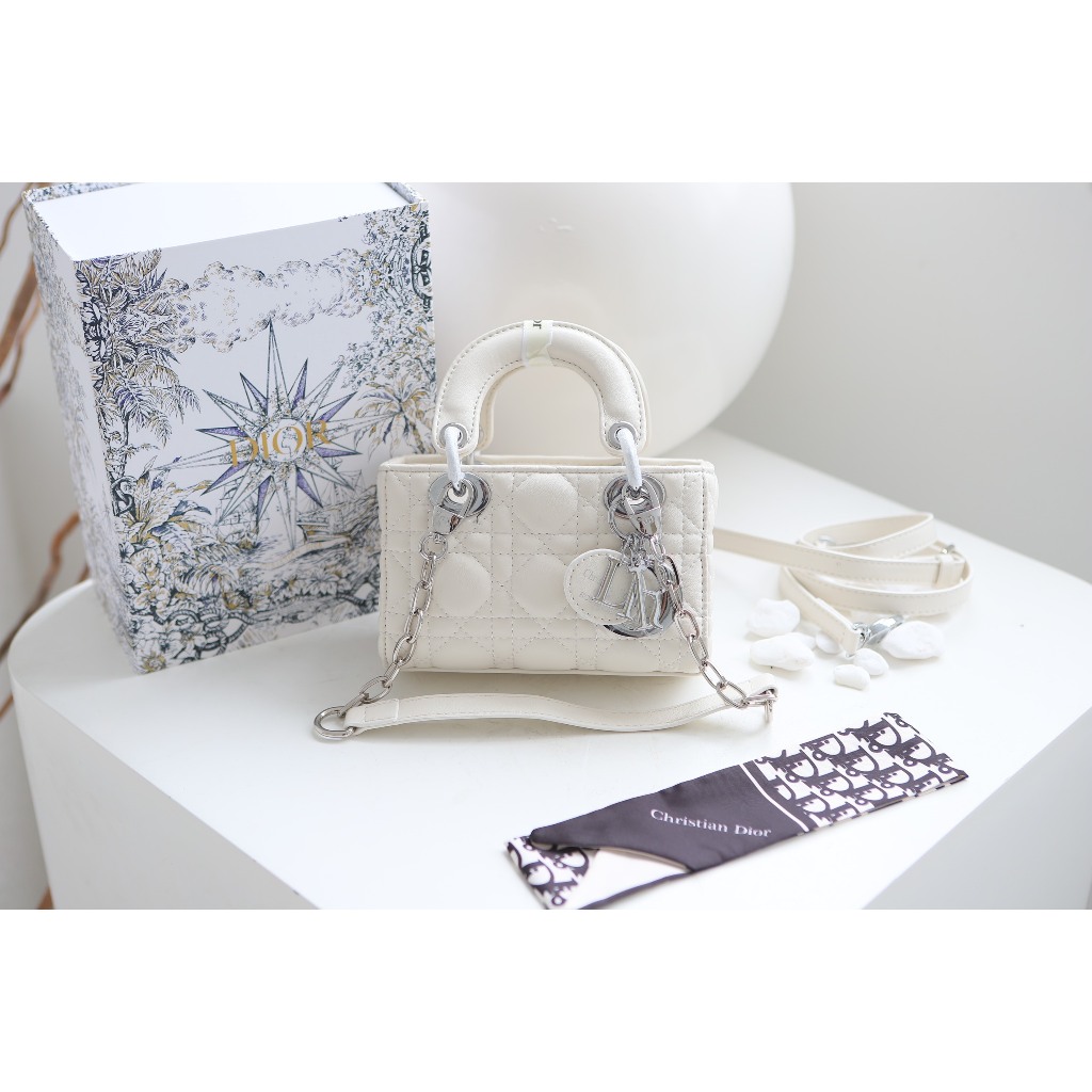 TÚI CD LADY JOY SZ18 TAG BẠC