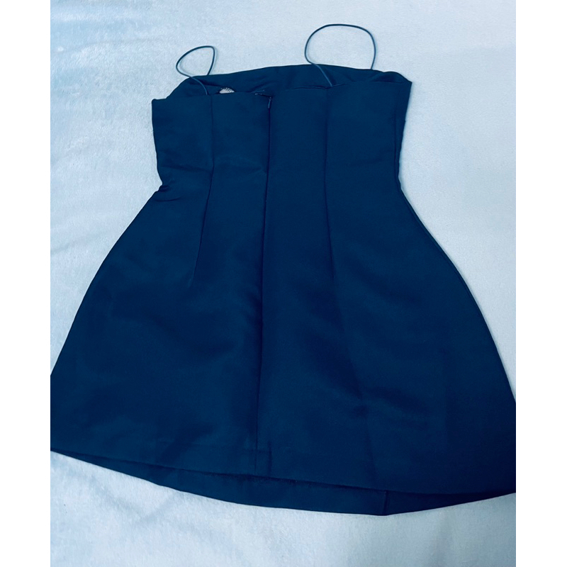 Đầm 2 dây cọng bún dáng xoè màu xanh dương đậm phối túi chất siêu đẹp mới 98% - thanh lý pass váy 2hand