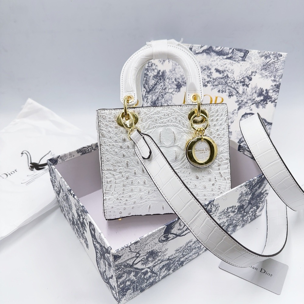 TÚI CD LADY VÂN CÁ SẤU SZ20