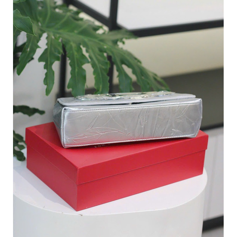 Túi diesel kẹp nách cho nữ