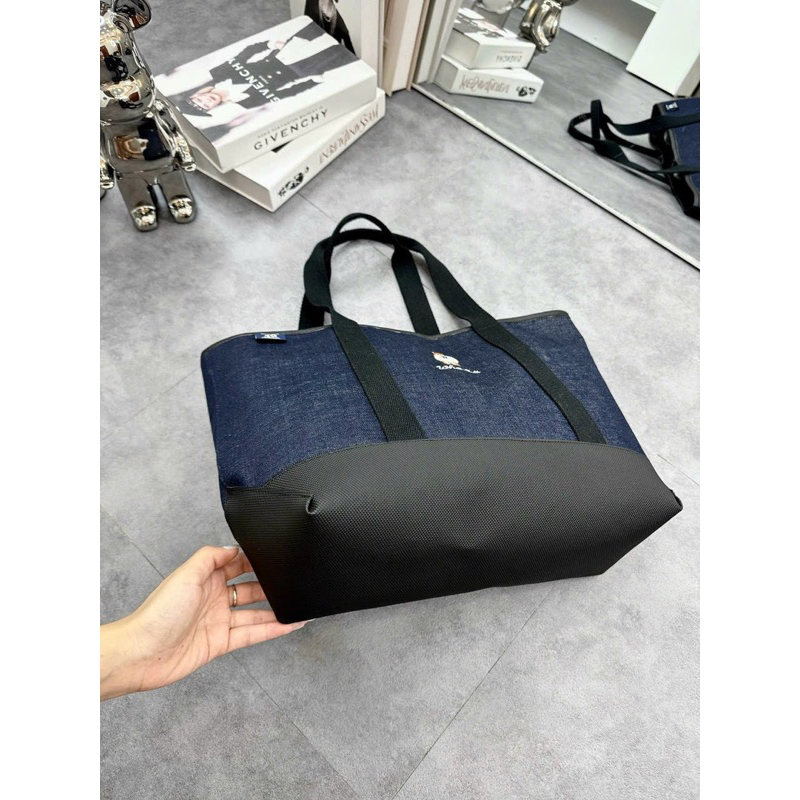 Túi who tote hàng xuất